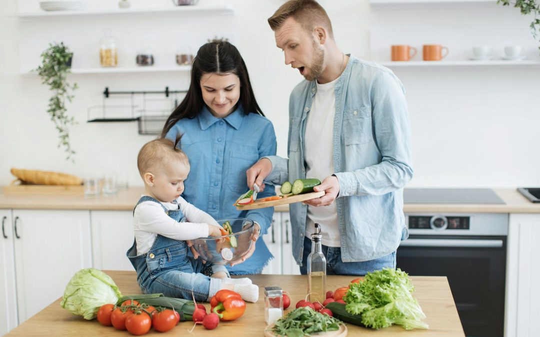 The Art of Making Mealtime Fun for Picky Eaters: A Journey of Flavor, Creativity, and Patience